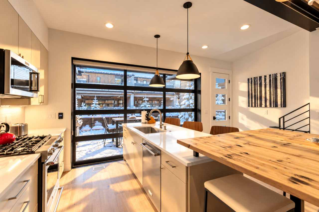 Fully stocked kitchen 