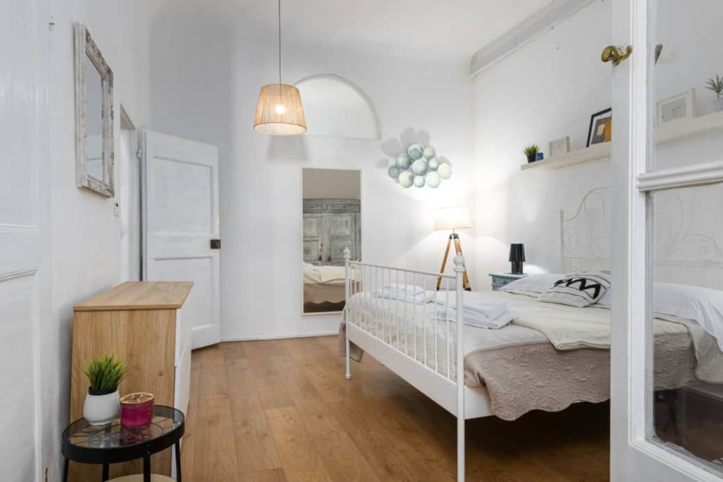 Elegante camera da letto matrimoniale Elegante camera da letto matrimoniale