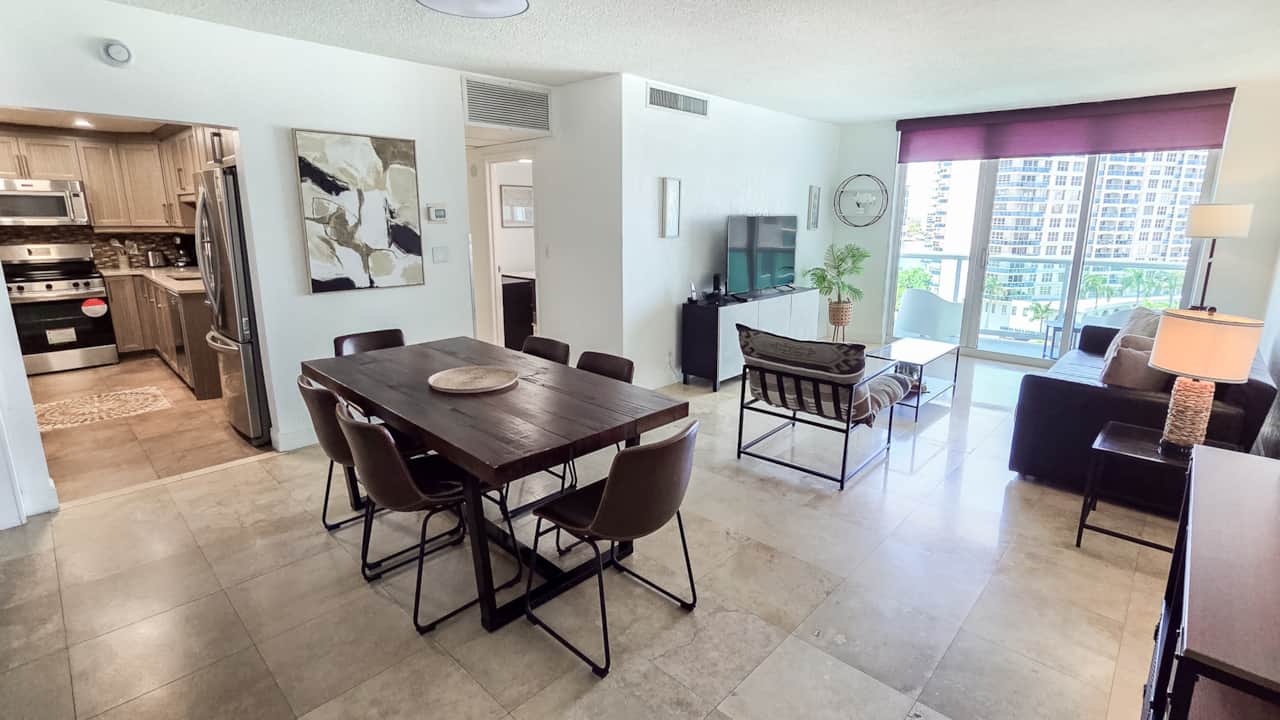 Comedor y sala de estar
