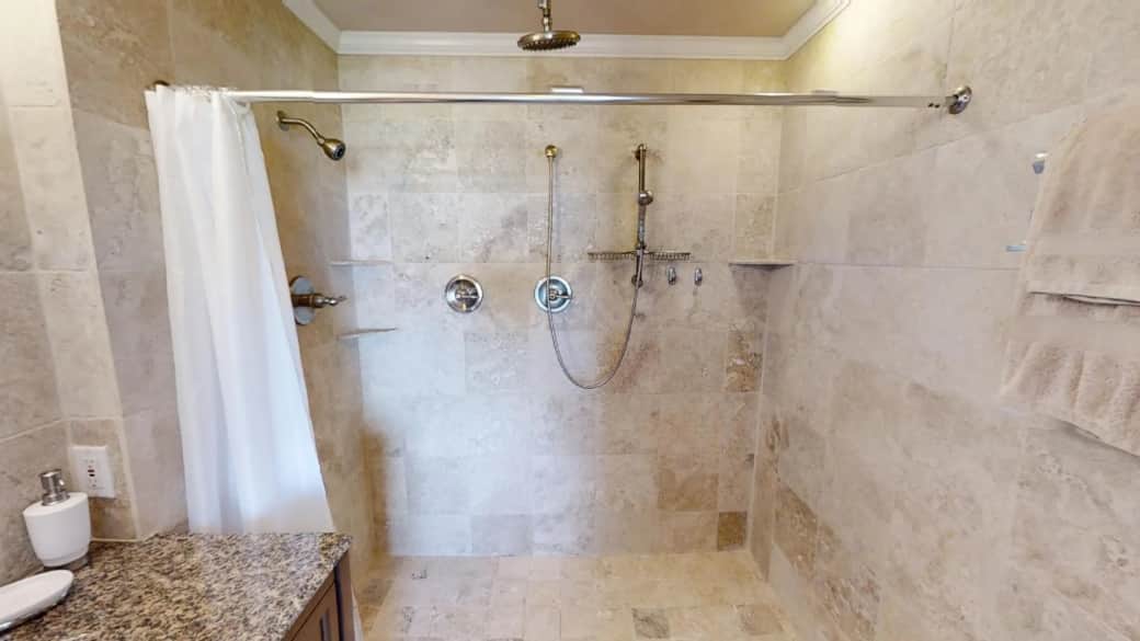 Roomy Shower