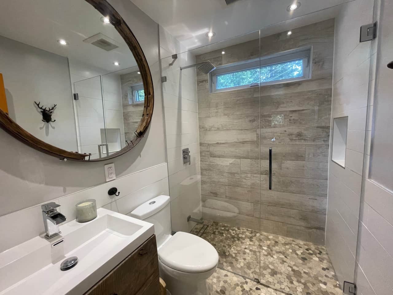Main Floor Bathroom