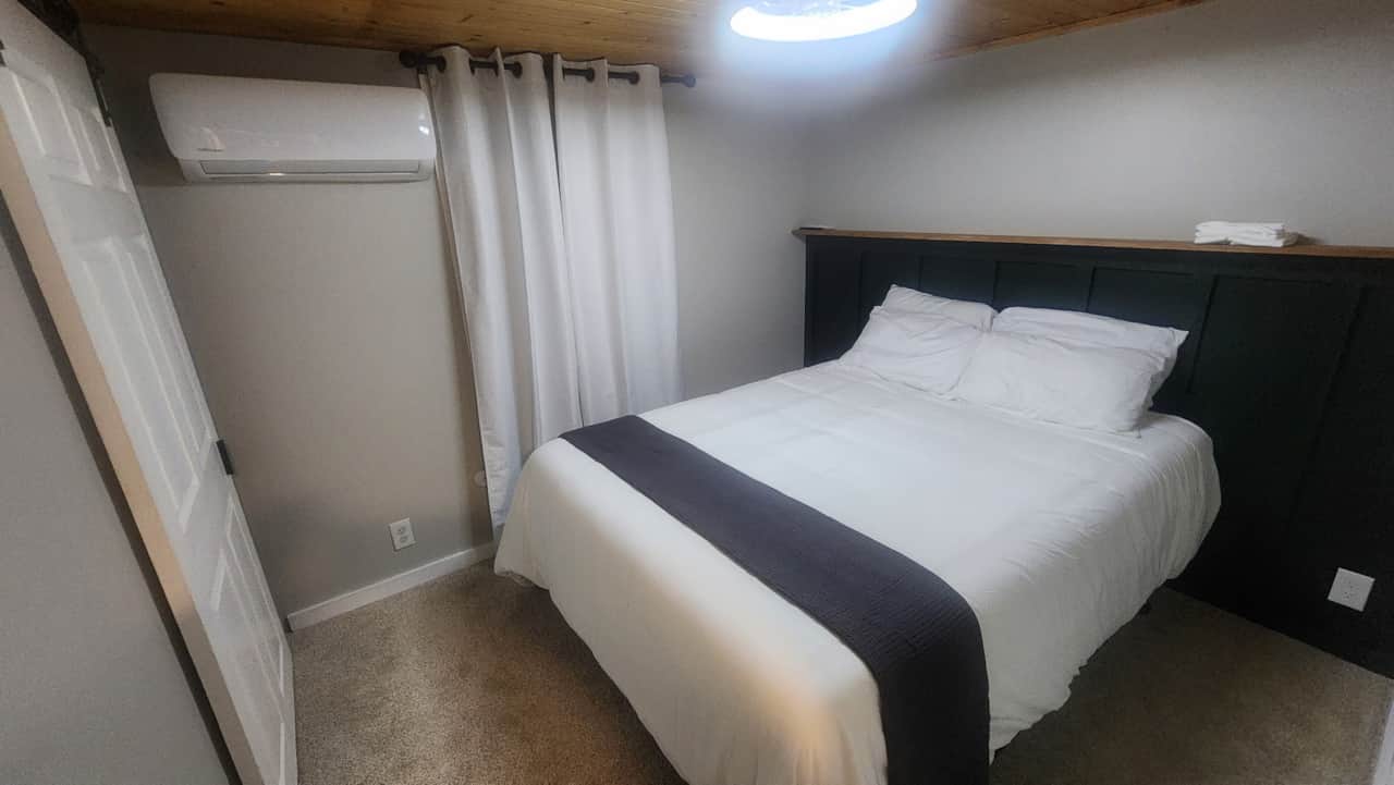 Angler's Rest - Bedroom 1