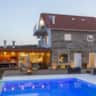 Rental image