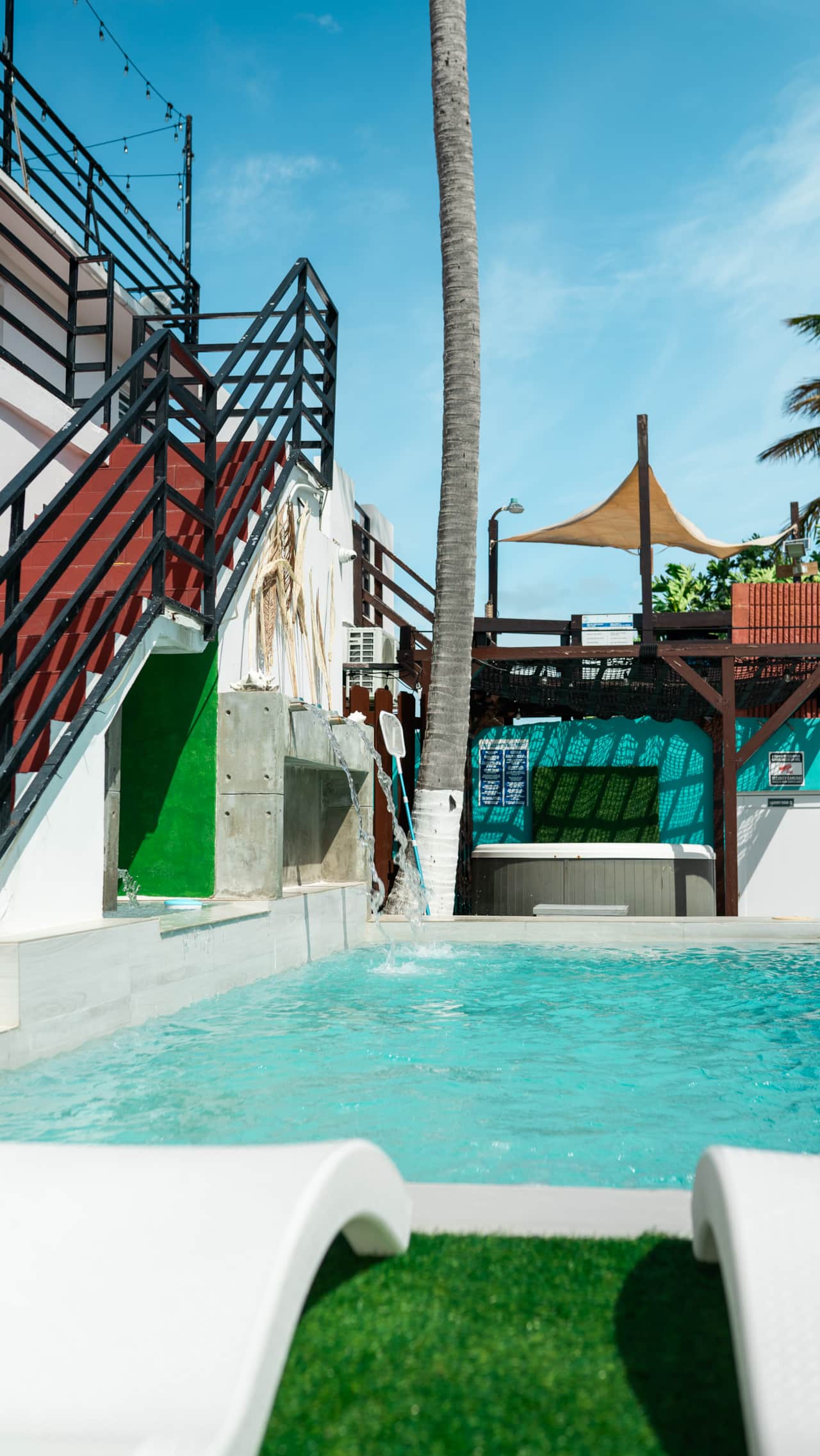 Relax under water cascades 
