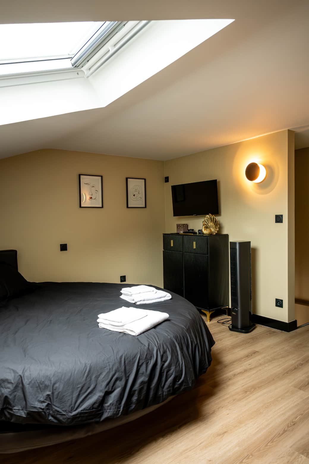 Lit Rond Love room - Le Mans