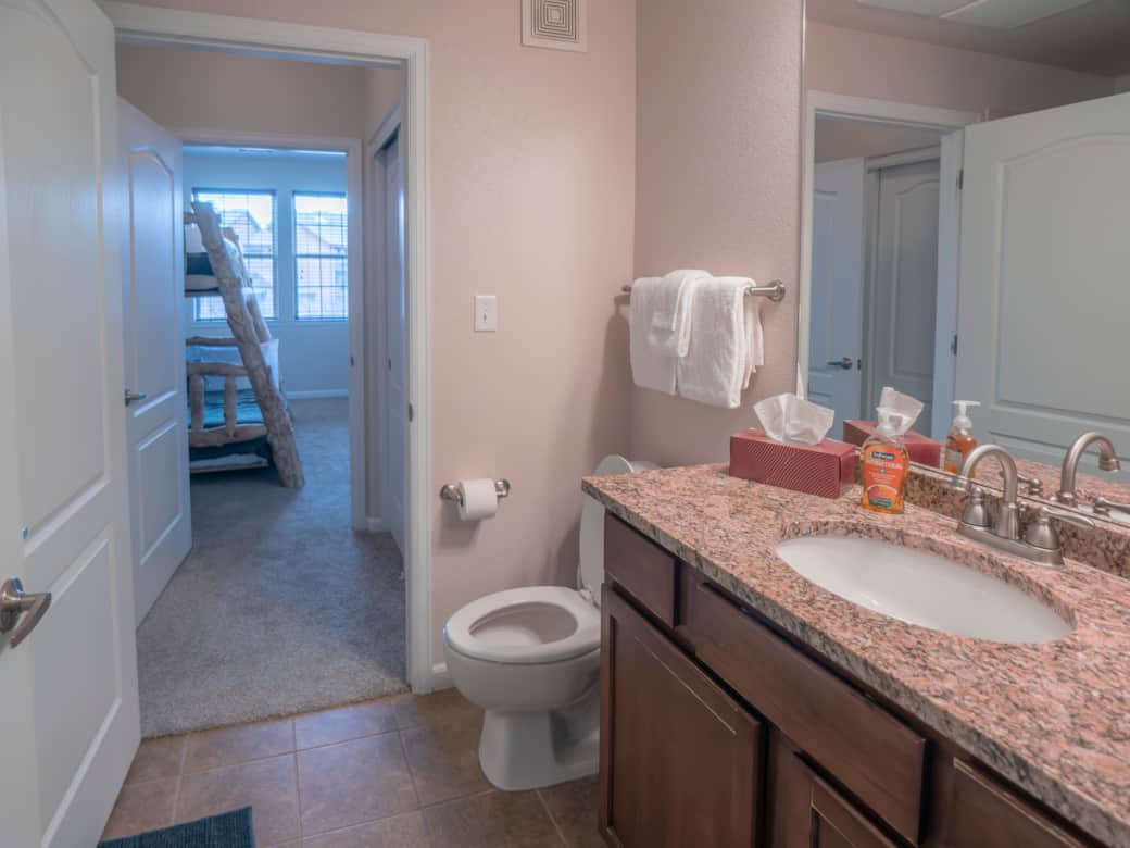 Guest Bathroom Guest Bathroom