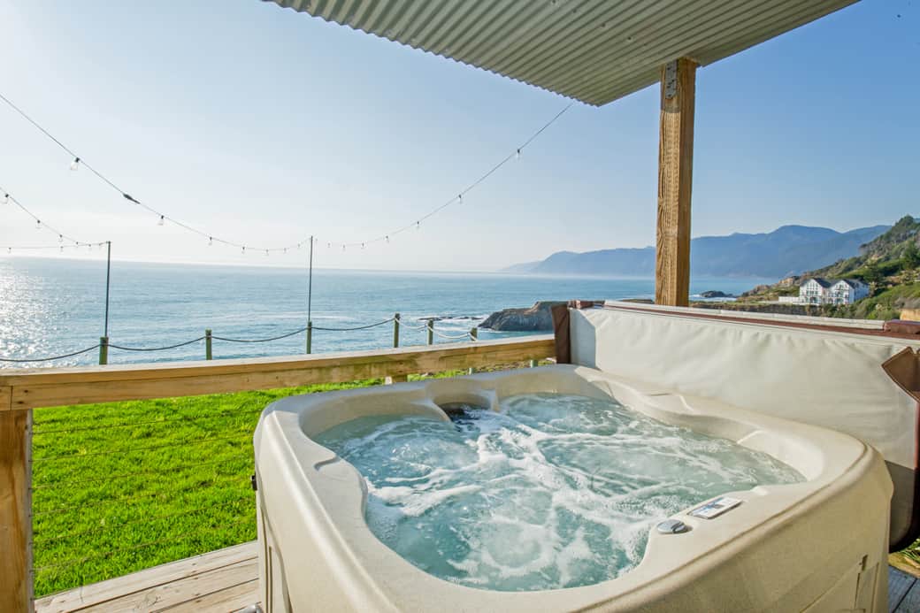 Magnificent hottub 5
