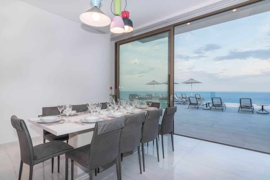 E1A632BF E24B 40C1 8C22 5D2F8B960963