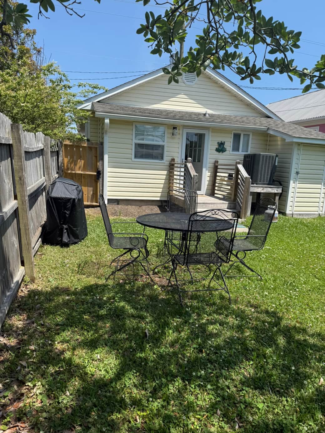 Backyard table perfect for outdoor meals. Backyard table perfect for outdoor meals.