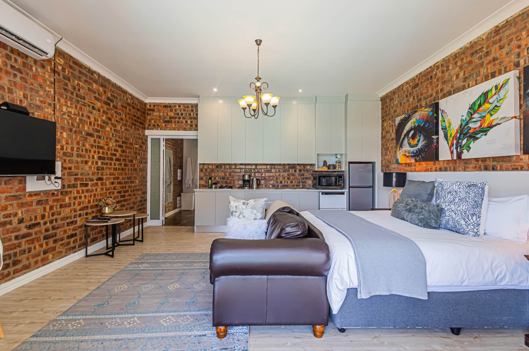 Flensborg Deluxe Studio