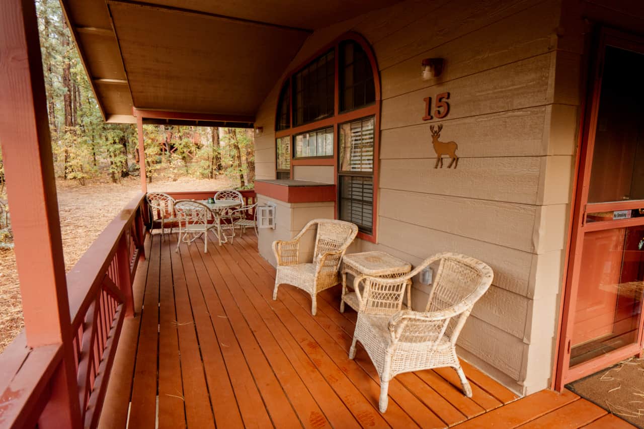 10 19 24NorthwoodResort Cabin#15 3