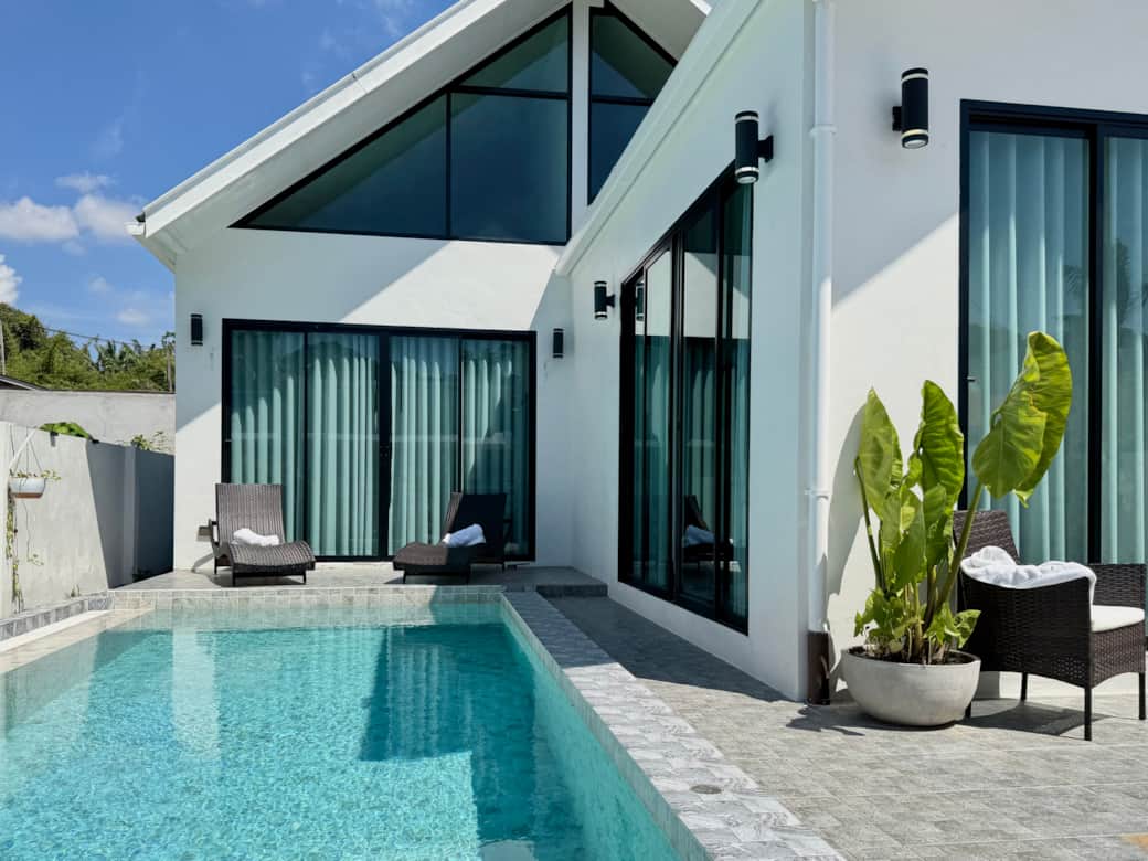 Pool views from everywhere