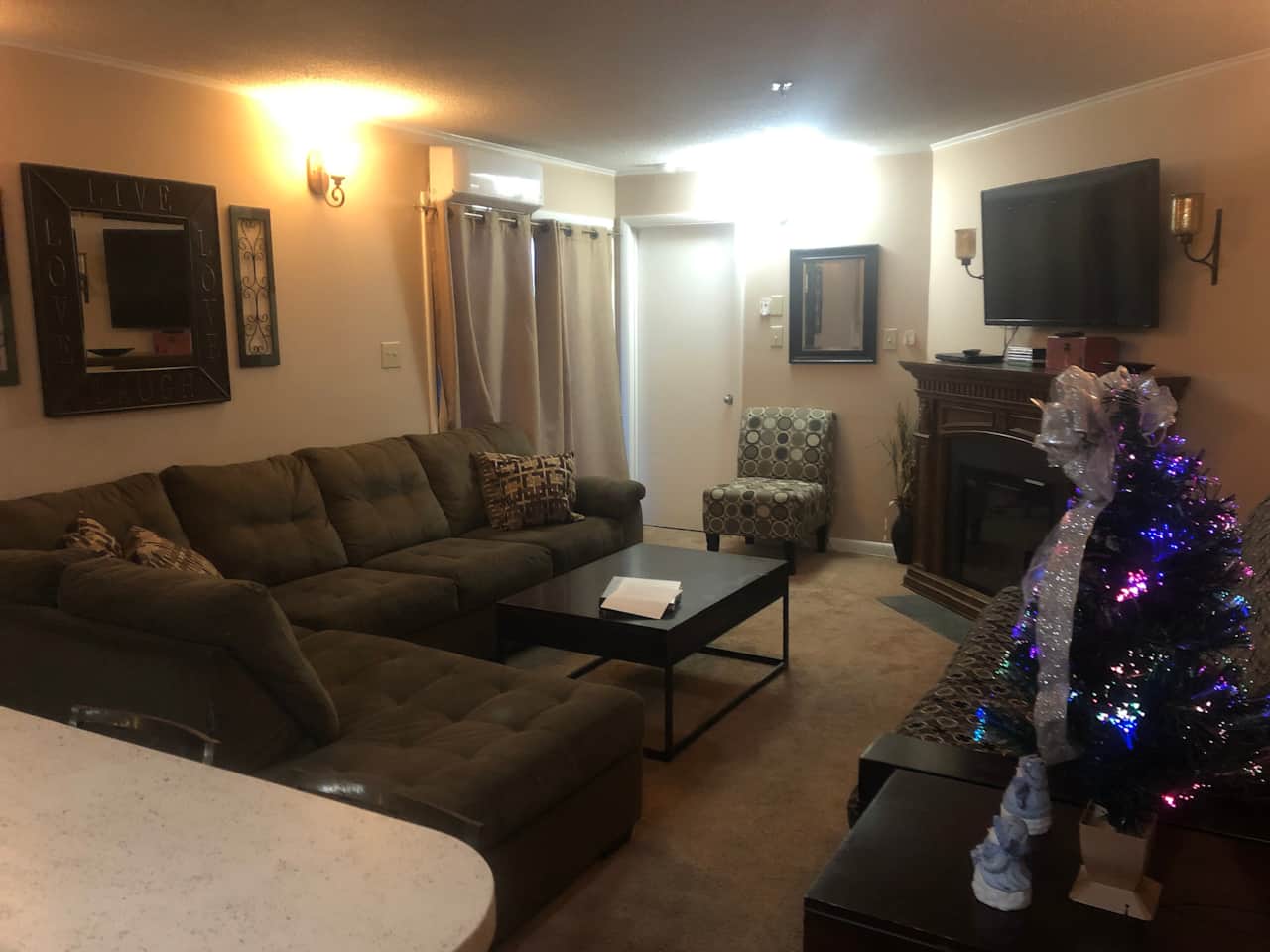 Living room 3