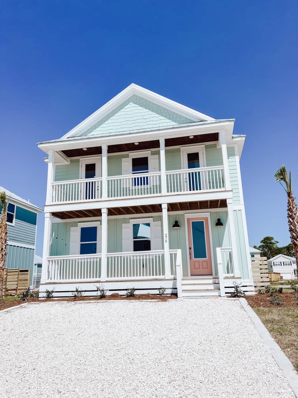 Home Peaches to Beaches