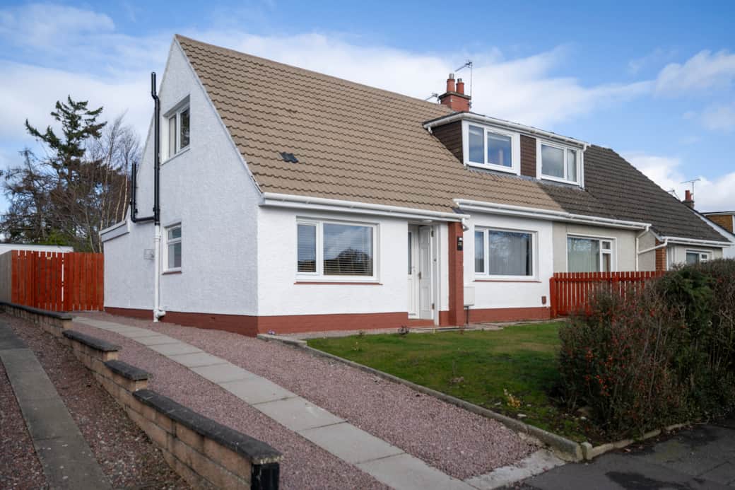 Broom Drive 0001 Broom Drive 0001