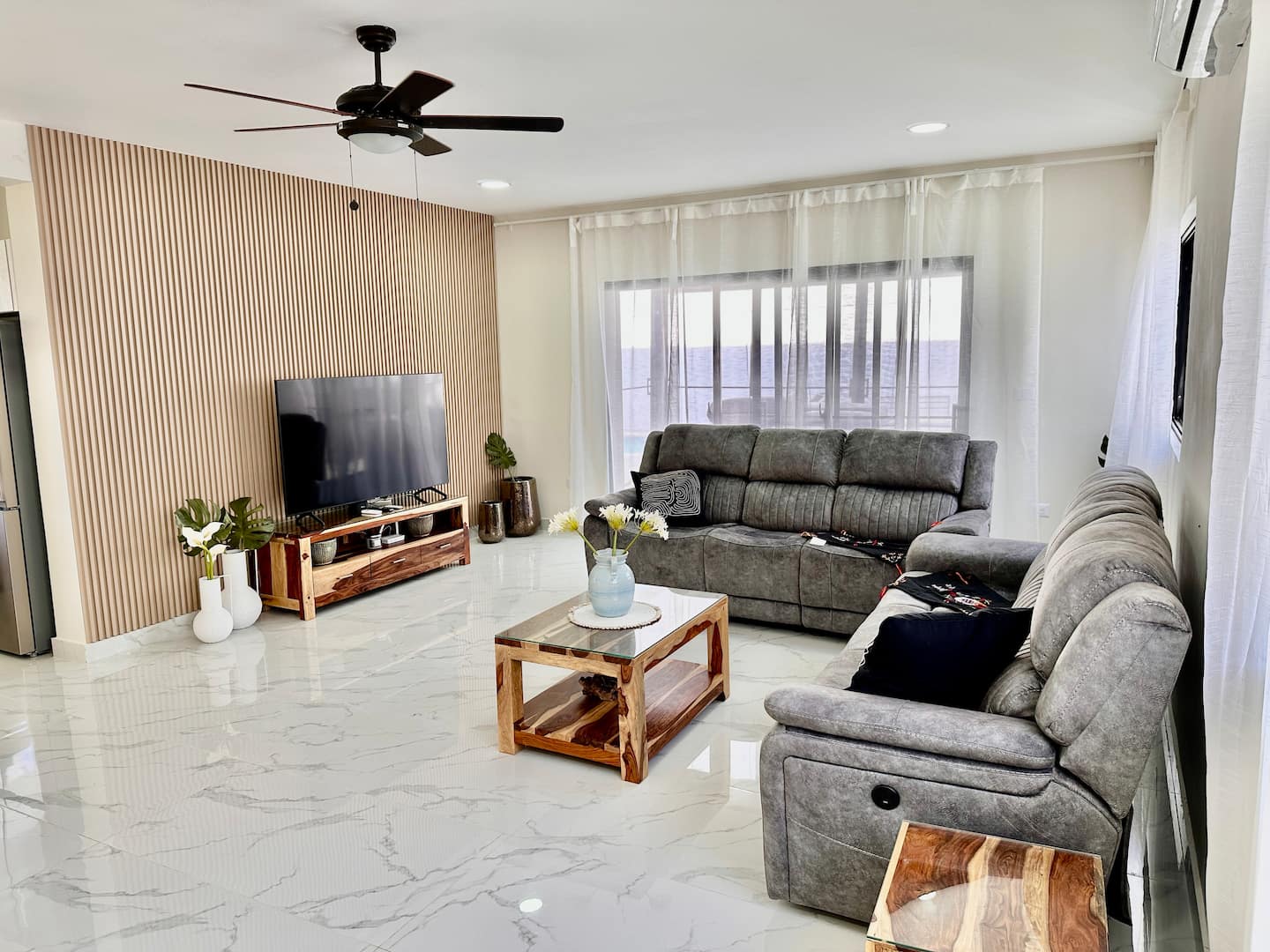 Modern Villa 3 bedrooms private pool beach nearby photo 5