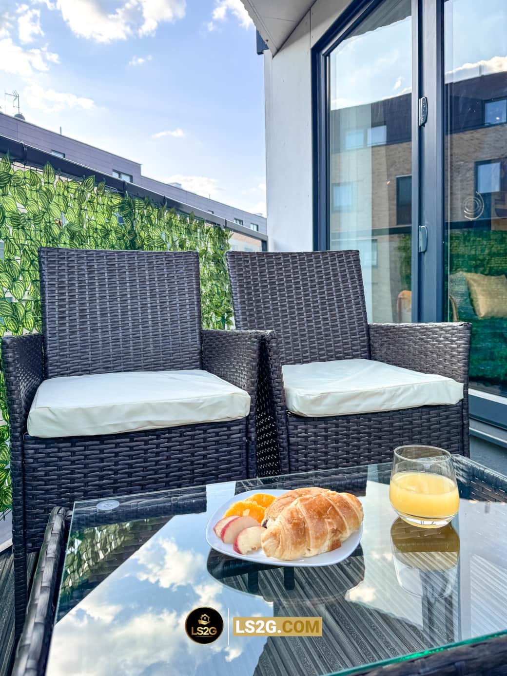 Balcony at LS2G Short Lets & Serviced Accommodation Balcony at LS2G Short Lets & Serviced Accommodation