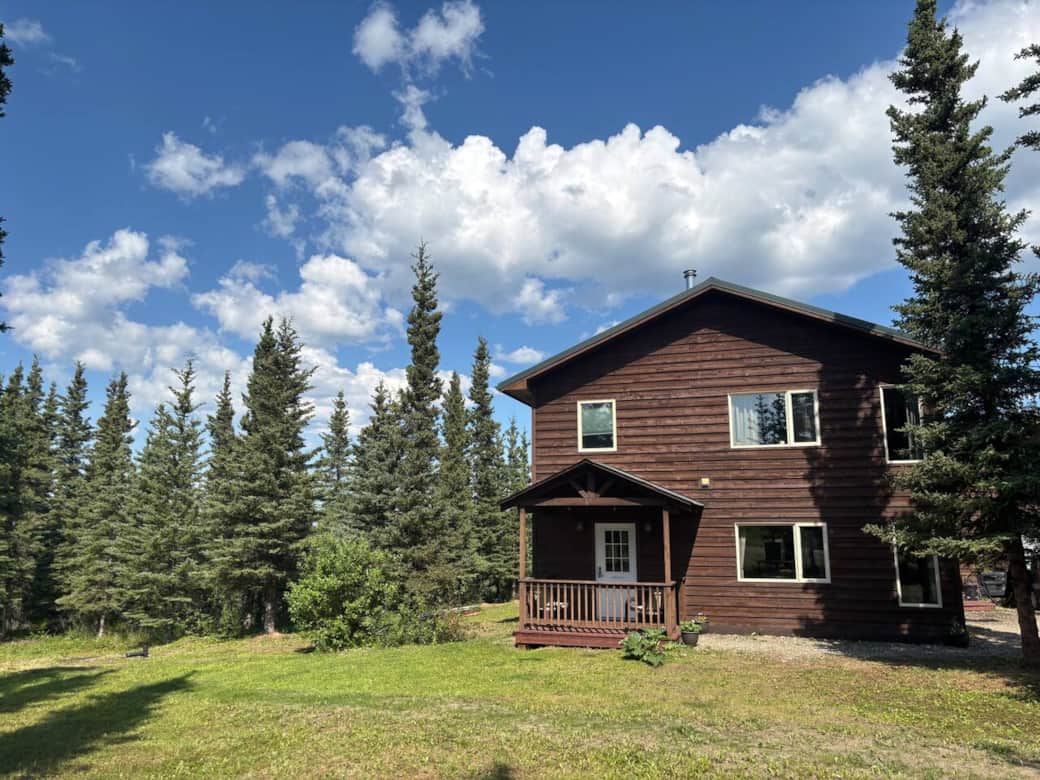 Peaceful property in a convenient location. 