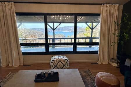Living room with an amazing view!! Living room with an amazing view!!