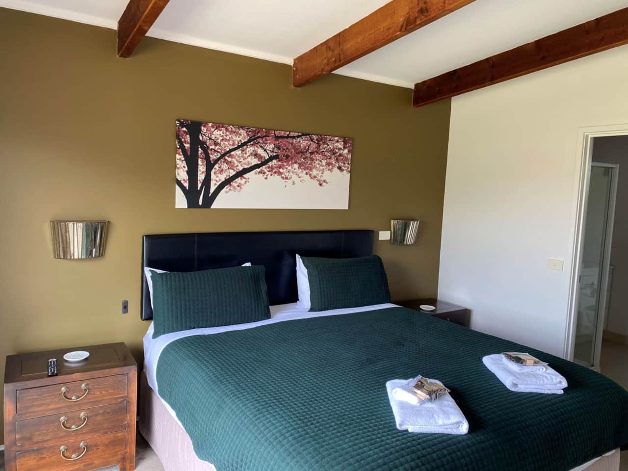 2 Bedroom Apartment2