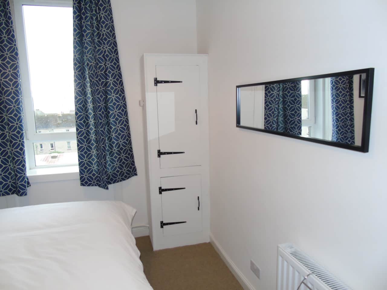 King Bedroom (Sea View)