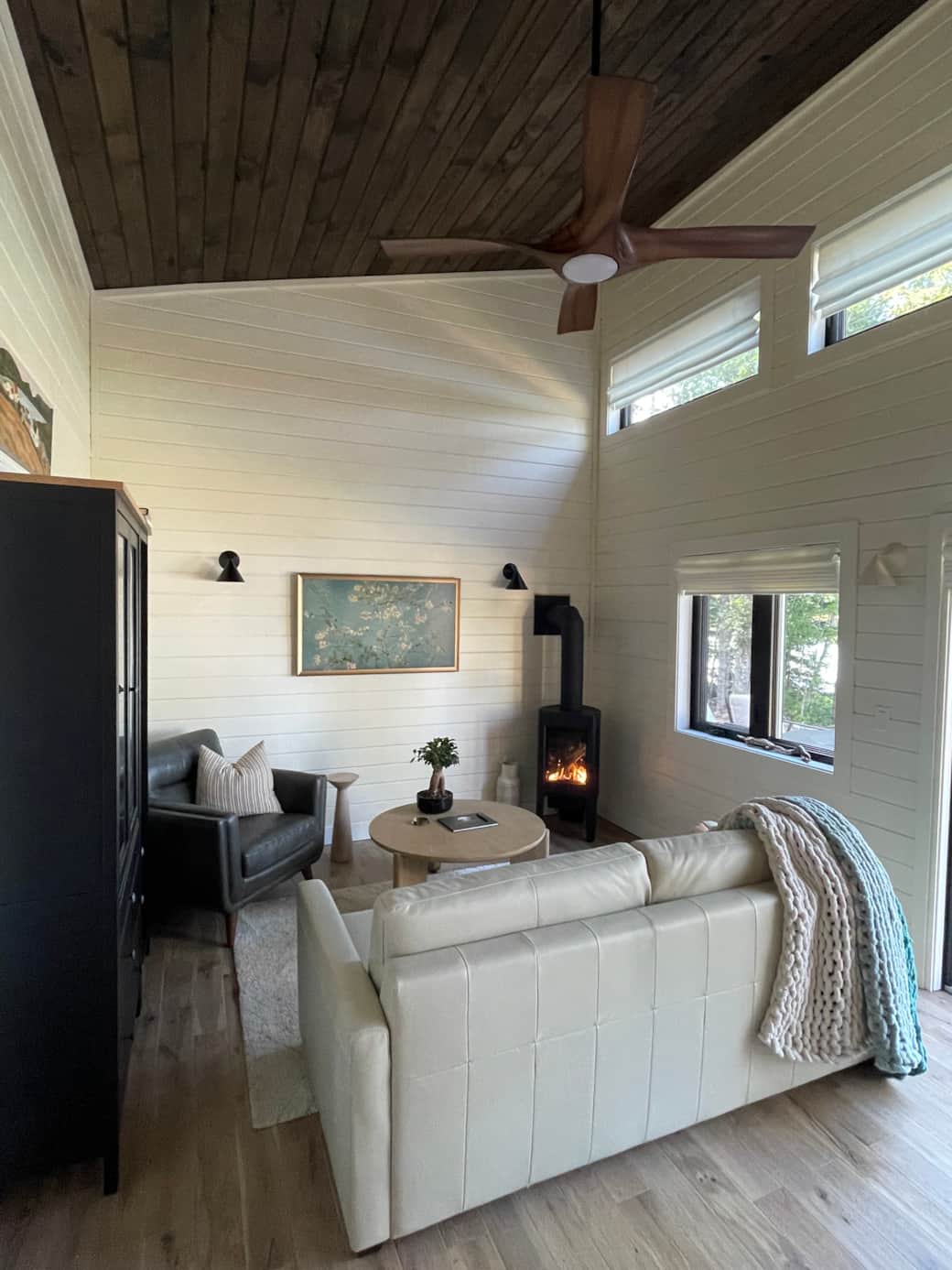Relaxing living room