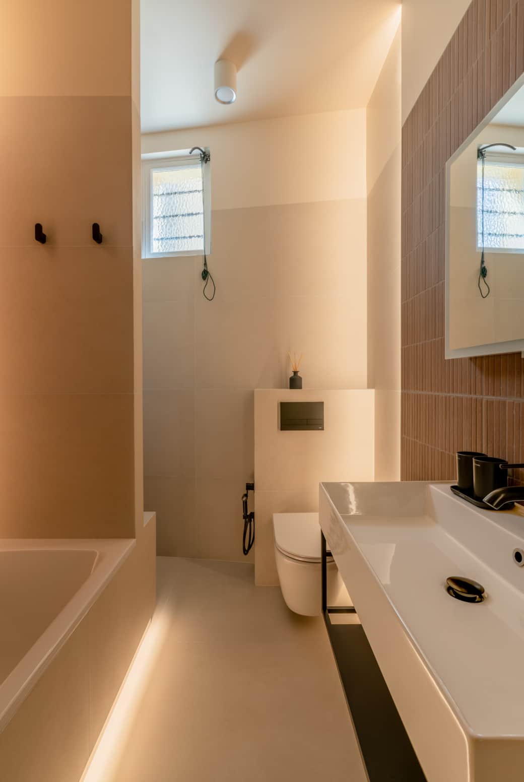 En-suite bathroom
