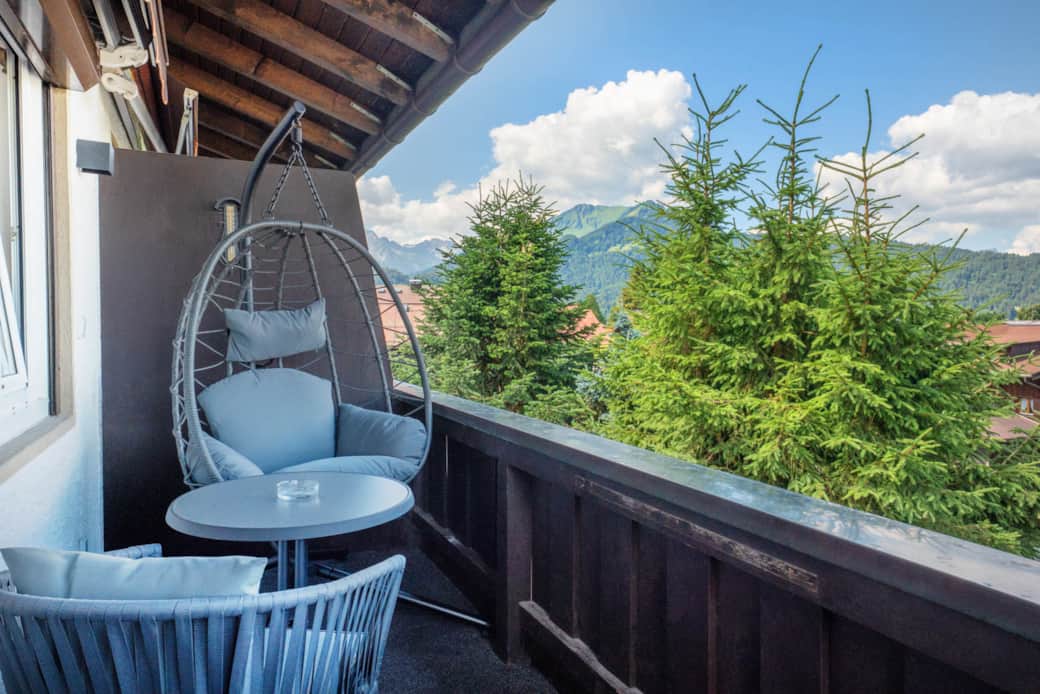 Westbalkon für abendliche Sonnenstrahlen