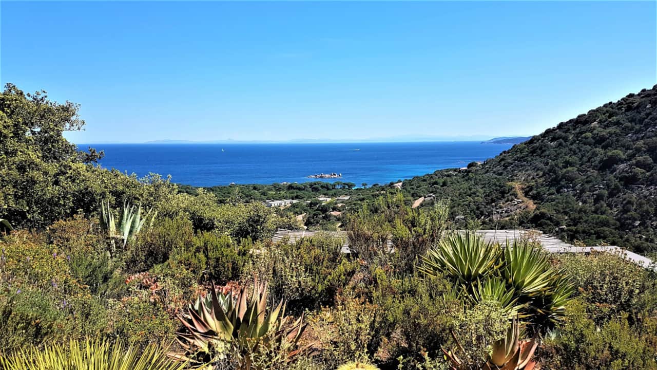 Vue depuis la terrasse de l'appartement.