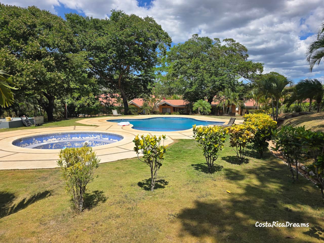 Main pool area