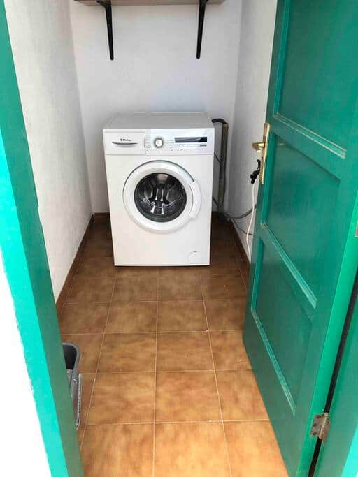 E1987c8f d3f6 4286 9289 3d94823a3810