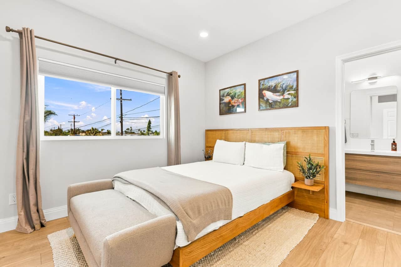 Peaceful Queen Bedroom with Natural Light