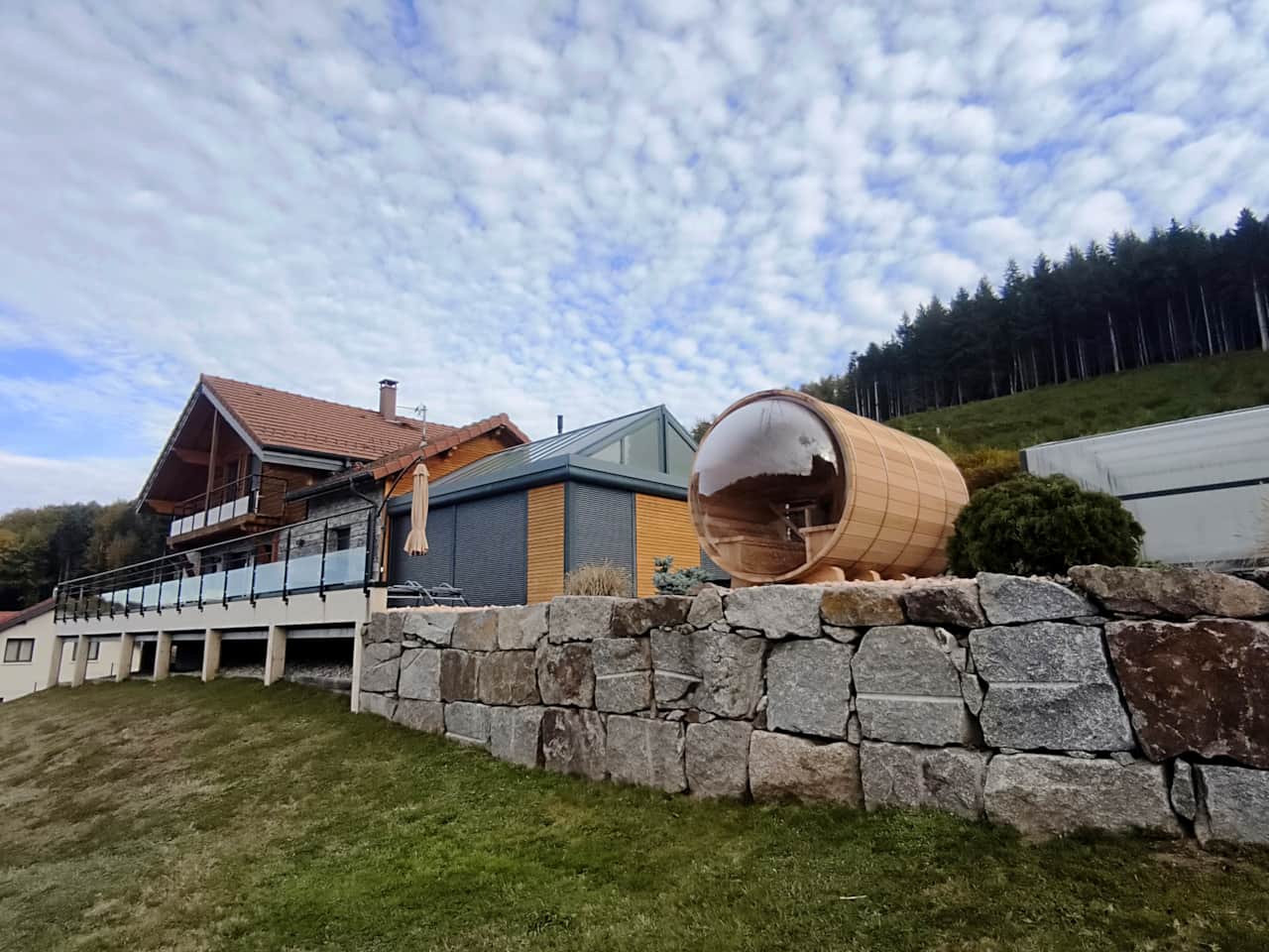 Vue extérieur avec sauna 