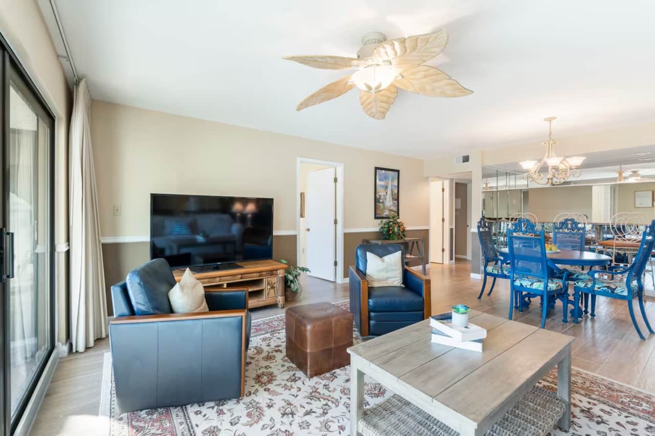 Spacious living room with tile floors — Edgewater Villa 2501, Panama City Beach.