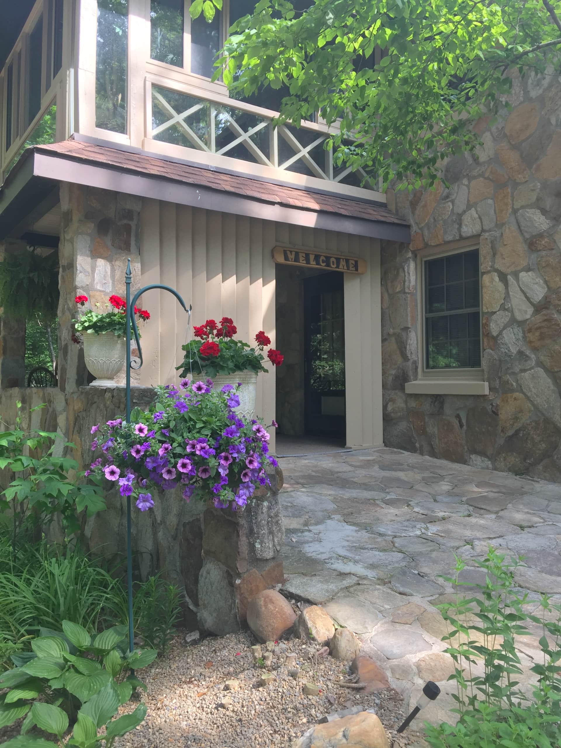 Brightwaters Garden Vacation Home in Hendersonville