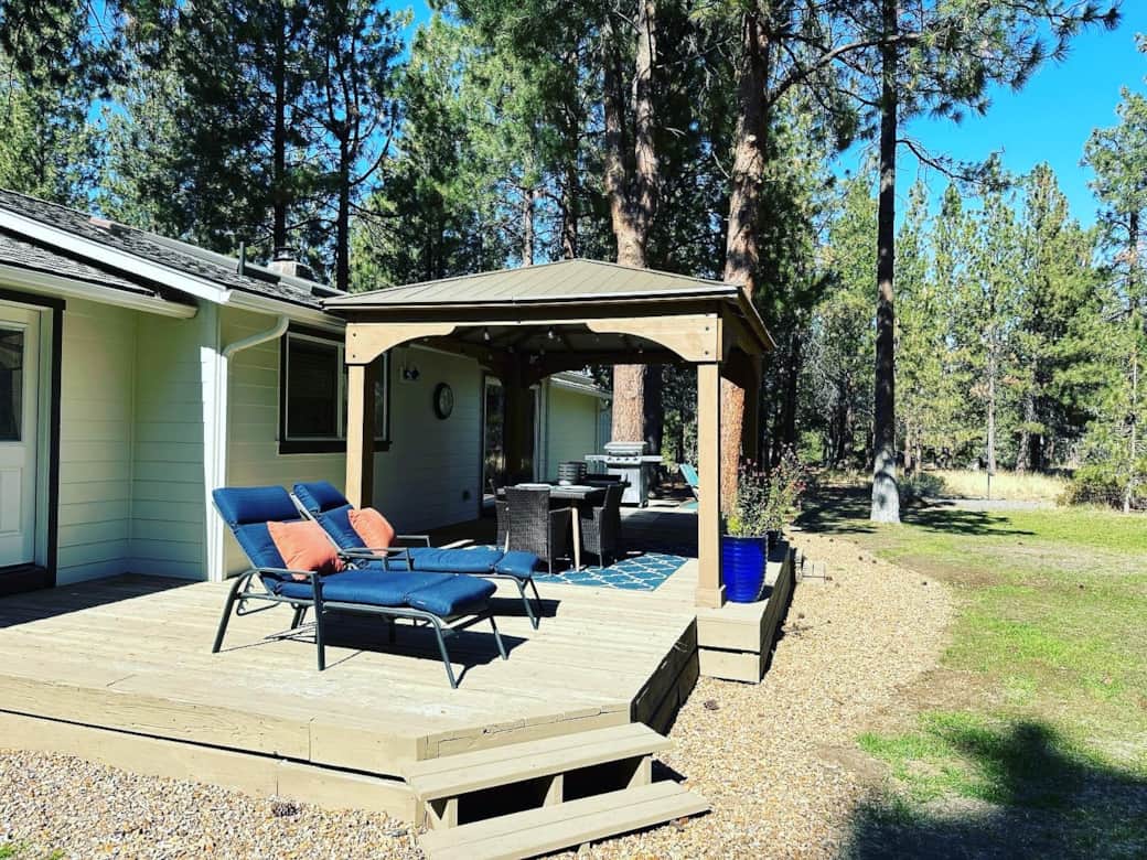 Back deck, lounge chairs, dining and BBQ