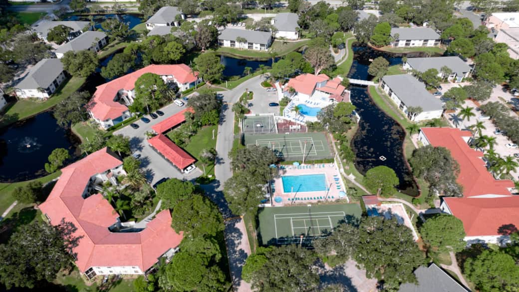 Shorewalk Area with all Amenities