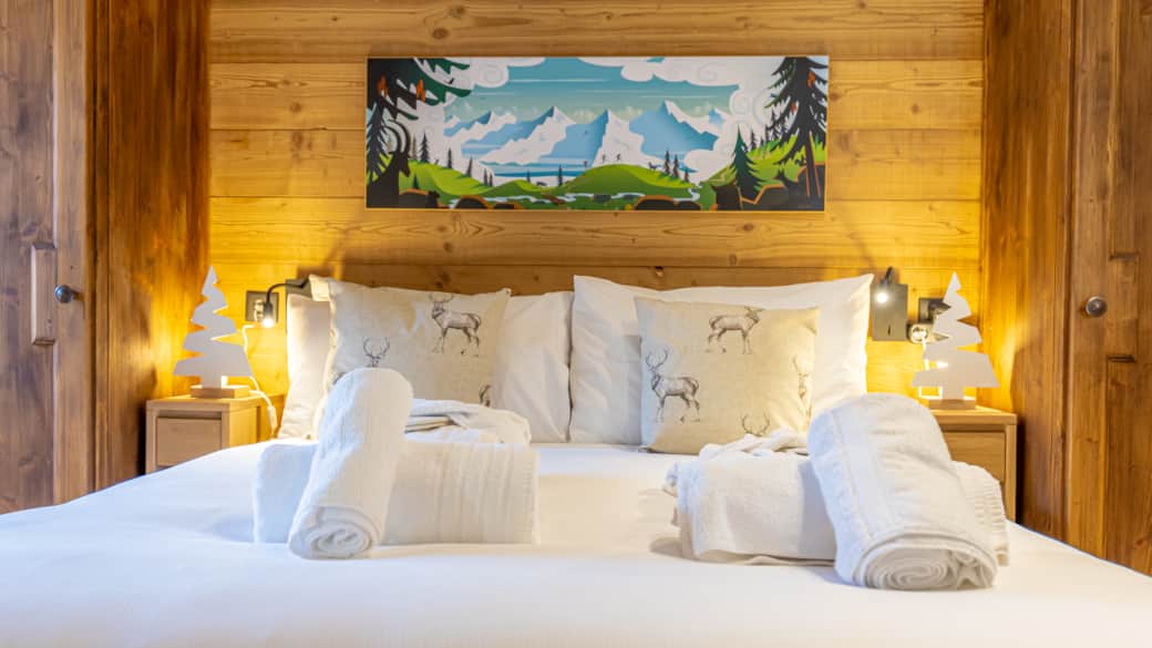 Piste Noire king-sized bed