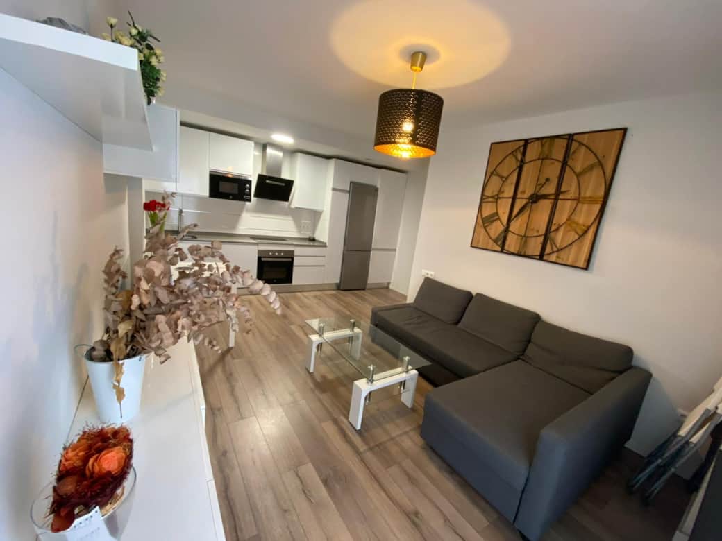 78b96ace 6e29 4862 a3ec 30484848edce