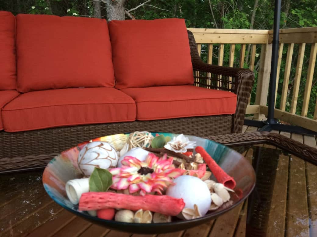 Impression picture of the deck patio set!