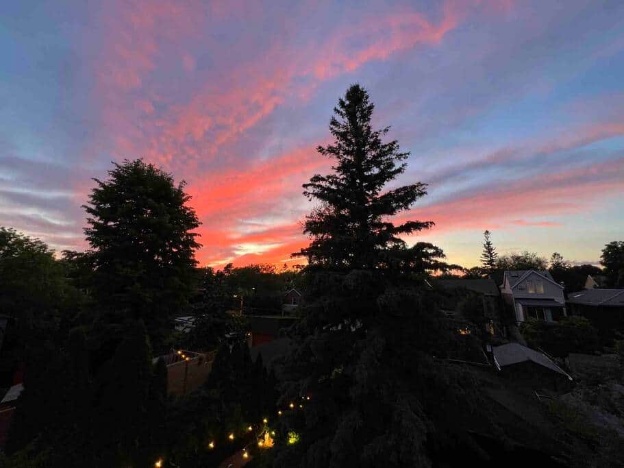 Sunset views from the dining room of the Treetops suite. Sunset views from the dining room of the Treetops suite.