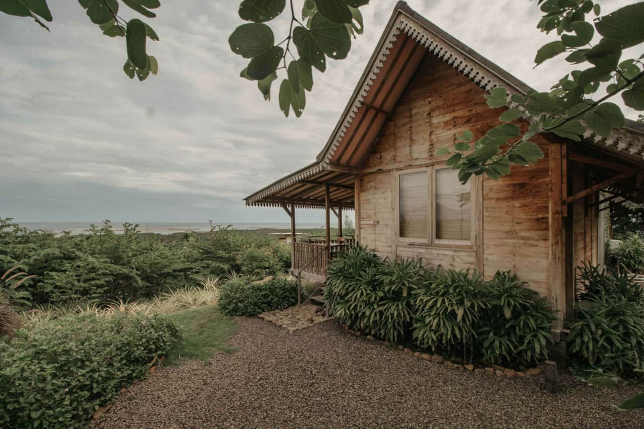 Joglo-sumberkimahill-bali 