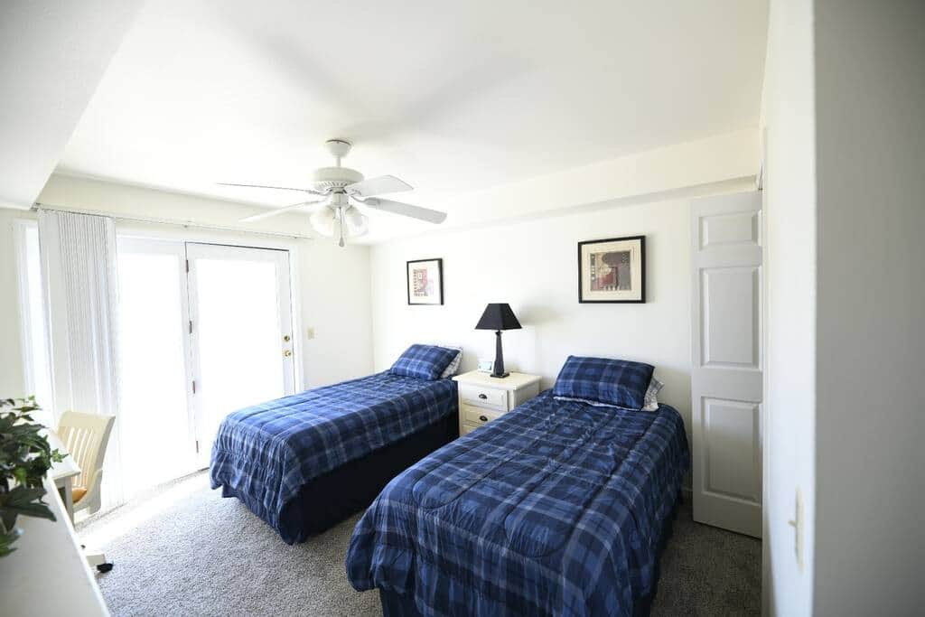 Guest Bedroom with Two Twin Beds
