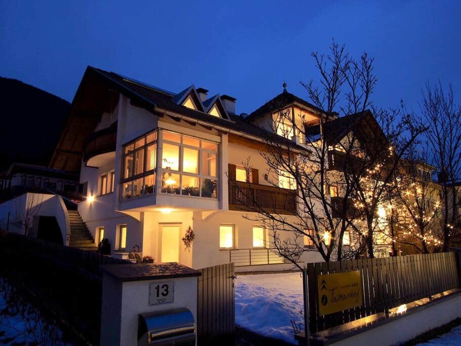 Außenansicht Nacht
