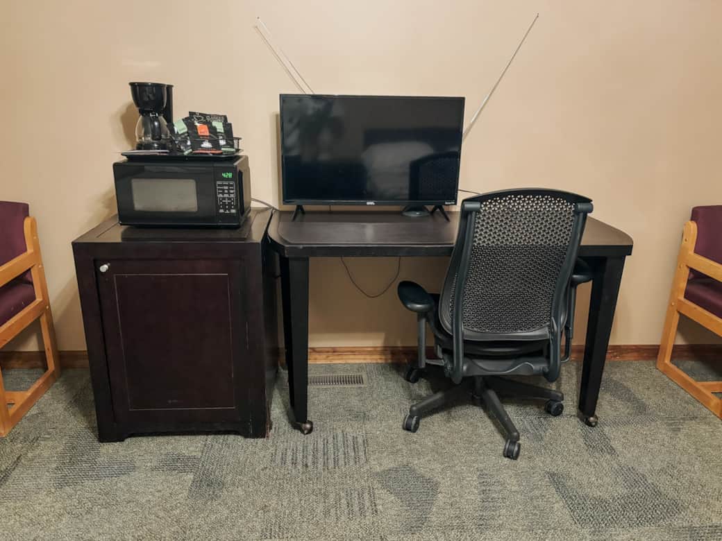 Desk, Mini Fridge, Microwave, & Coffeepot 