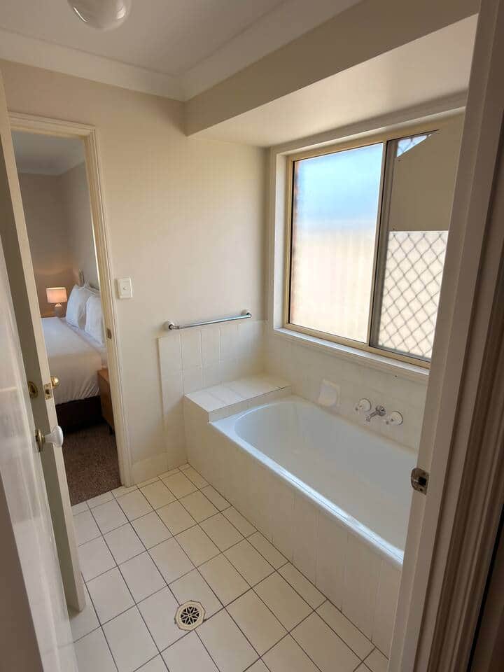 Main Bathroom