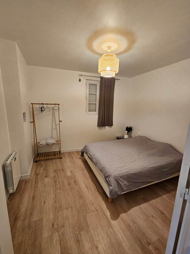 Chambre 1 : 1 lit double 160 cm