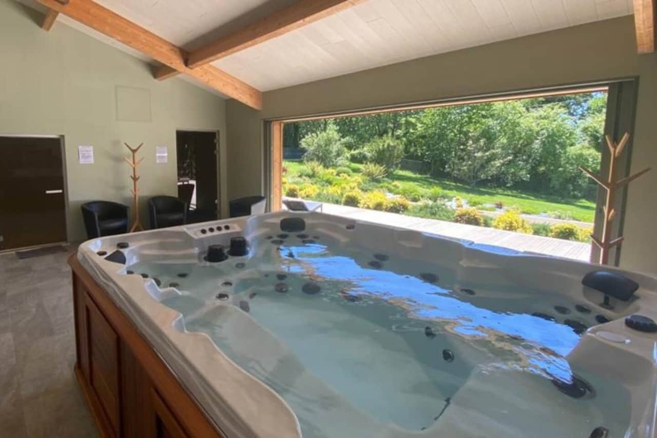 Espace Balnéo en option (sauna, hammam, bain à remous)