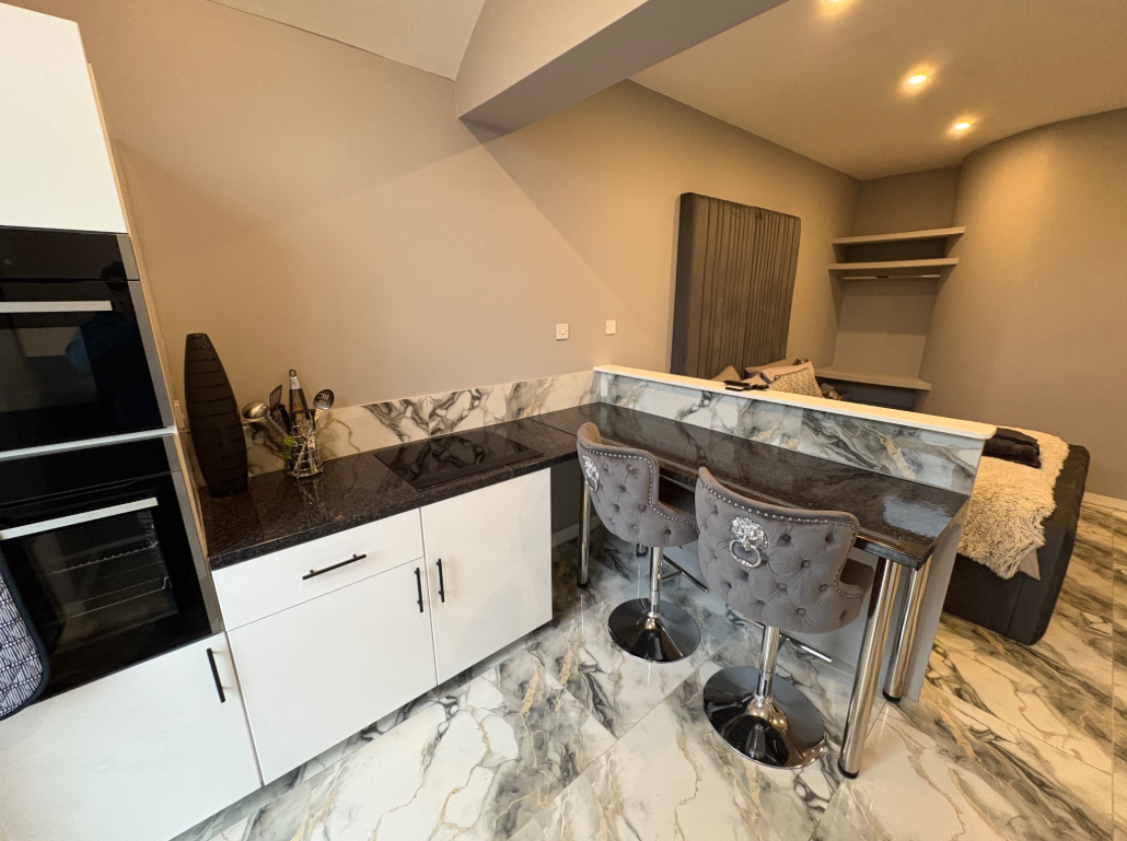 Breakfast bar and worktop