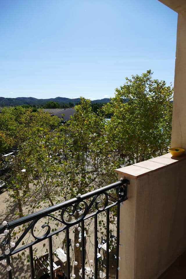 la vue depuis le balcon